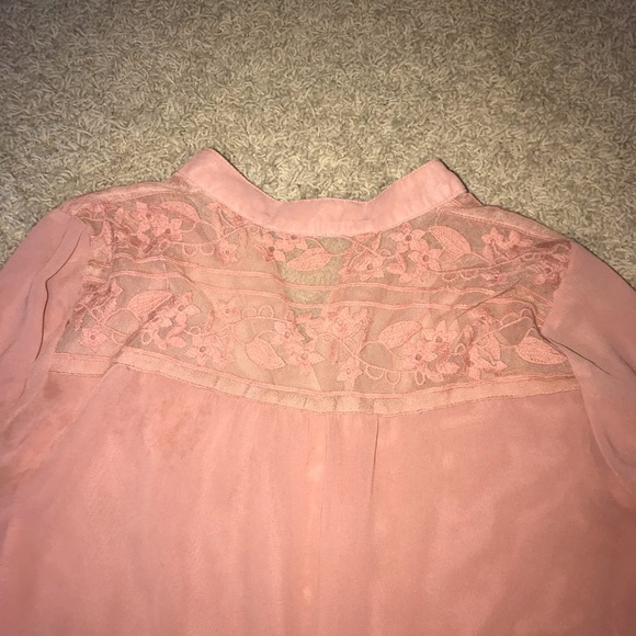 Button down blouse - Picture 2 of 2